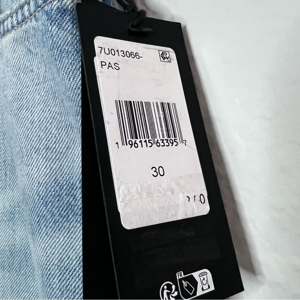 7 For All Mankind Women’s Light Blue Distressed Midi Skirt - Picture 4 of 4